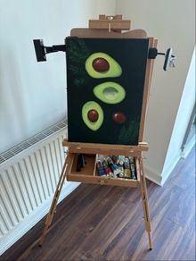 Easel