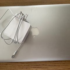 magsafe 1 charger + a macbook pro