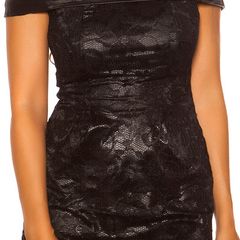sheathdress_with_lacecarmen_decollet__Color_BLACK_Size_8