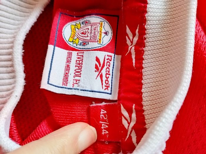Vintage LIVERPOOL Reebok Jersey/Shirt 1998. Official Merchandise