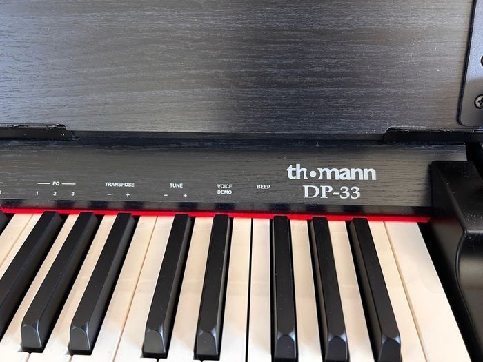 Thomann DP-33 Digital Piano with stool