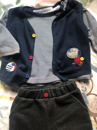 3 piece baby outfit with dog motif 3-6 month