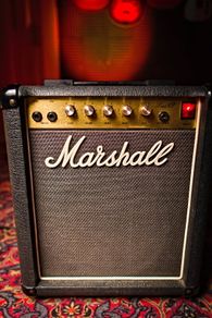 Marshall lead 12 model 5005 Dated 1984
