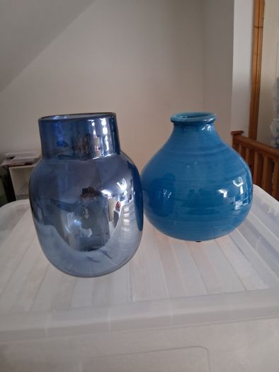 Blue Vases (2)