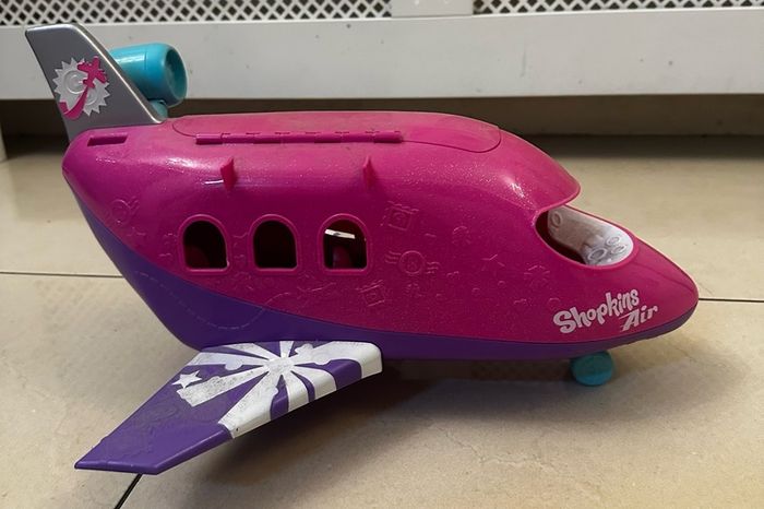 Shopkins Aeroplane
