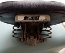 Saddle