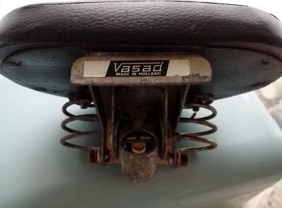 Saddle
