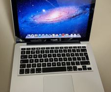 Apple MacBook Pro 13 inch 2011 8GB RAM 500GB