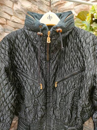 Vintage Bogner ladies 90's Ski Suit. A once off unique piece. Size 6/8 UK and 10 US