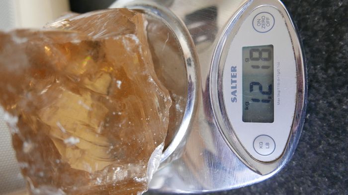 Natural Golden Andara Crystal 5,103 kg
