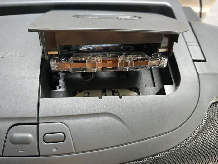 From 1996 Panasonic - RX-ES50, working perfect.