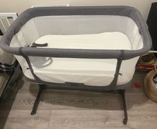 Babylo Aurora 2-in-1 Bedside Sleeper