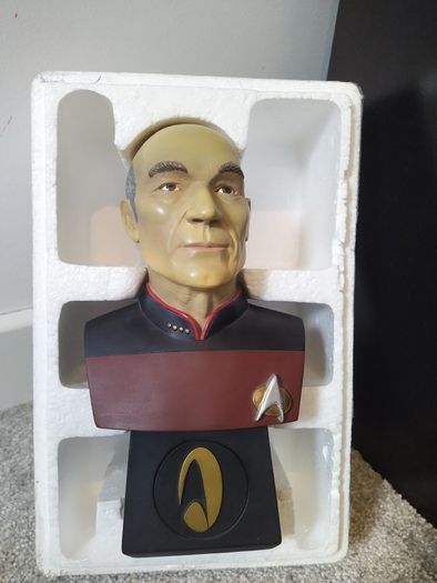 Star Trek The Next Generation - Jean Luc Picard Bust