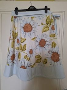 Tommy Hilfiger wrap around summer skirt