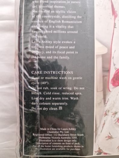 Queen Laura Ashley quilt cover set NEW
