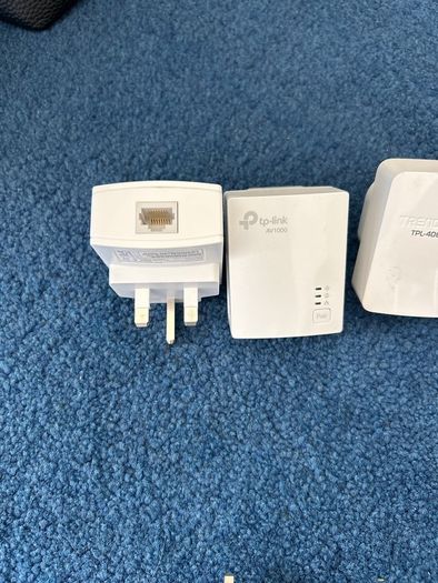 white TP-Link AV1000 Gigabit Powerline Adapters (model TL-PA7017 KIT)