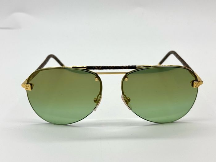Louis Vuitton clockwise sunglasses