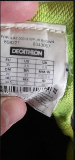 Childrens hiking boots