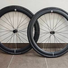 Elite carbon wheelset  DT Swiss 240 hub Schwalbe One