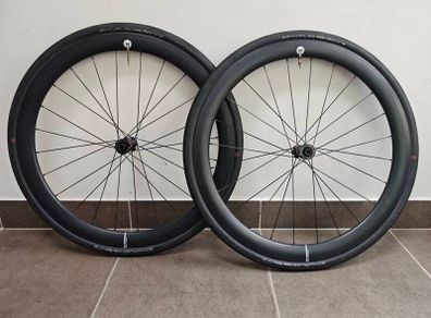Elite carbon wheelset  DT Swiss 240 hub Schwalbe One