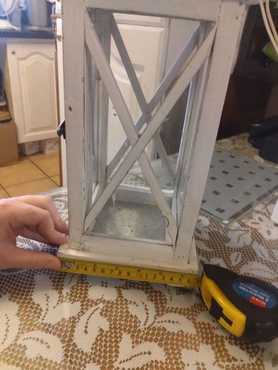 Wooden lantern