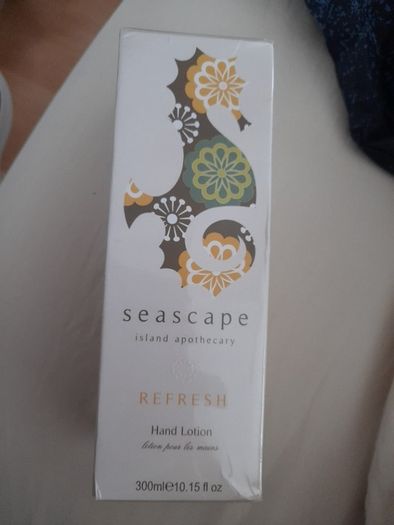 Seascape hand lotion