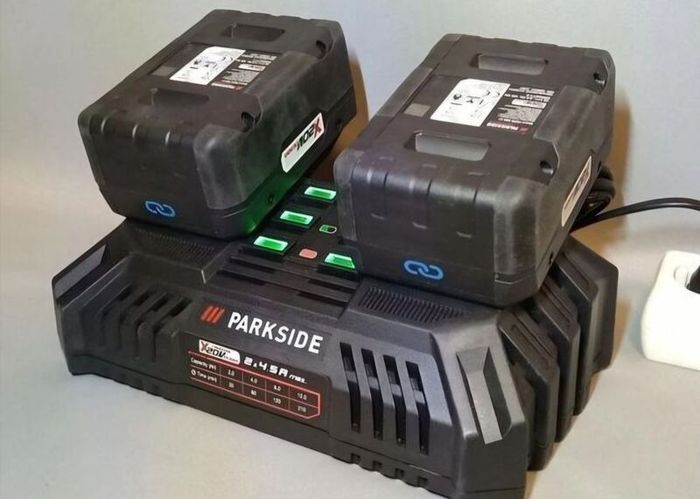 Parkside Performance 2x 4.5A 20V Dual Port Fast Charger. 12V 20V 40V Parkside Performance Cordless Power Tools Outdoor Indoor Maintenance DIY Projects.