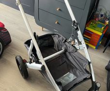 Uppababy buggy (with rumble seat for 2 kids)