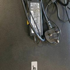Acer aspire ES1-512
