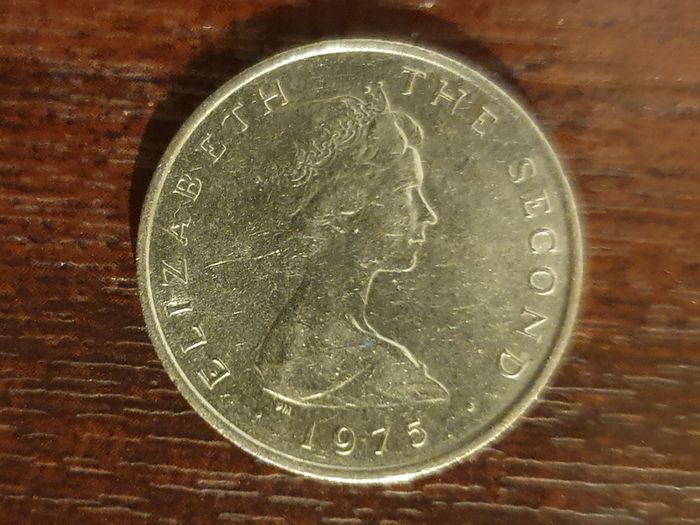 Isle of Man 5p Coin 1975