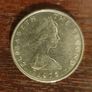 Isle of Man 5p Coin 1975 Image 2