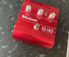 Whole note distortion ds160