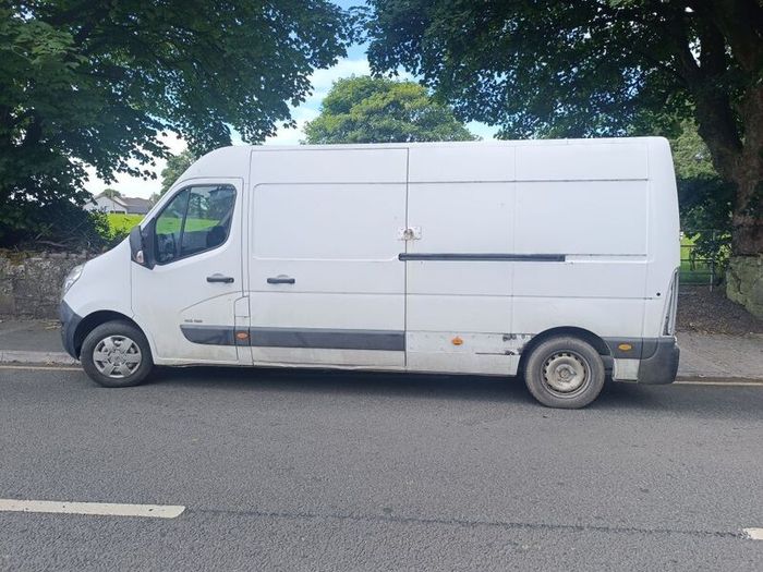 Renault Master LWB FWD for parts 2010-2015