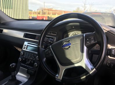 Volvo v70, braking