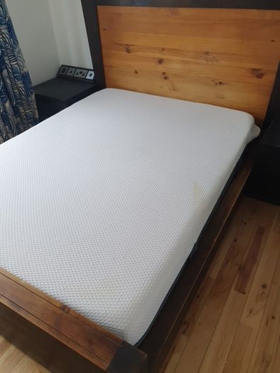 king size bed