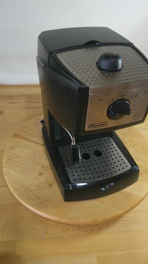 DeLonghi EC156.B Espresso Cappuccino Coffee Machine 15 bar 1100W Black Boxed Working