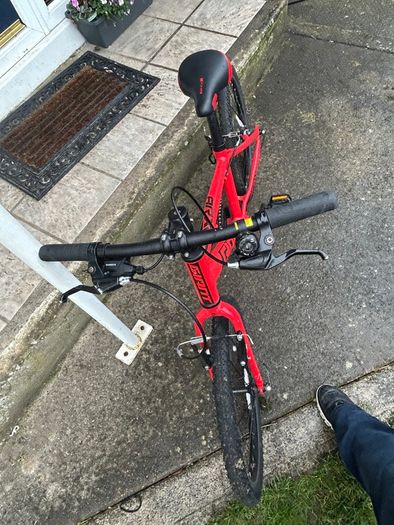Giant ARX 20 kids bikes - 2 for sale hardly used immaculate condition