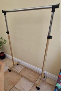 clothes rail