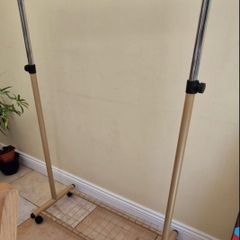 clothes rail