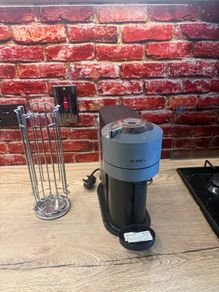 Nespresso vertuo coffee machine and pod holder