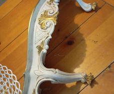 Ornamental shelf