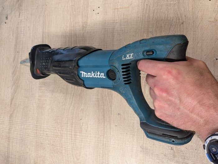 Makita 18v reciprocating saw