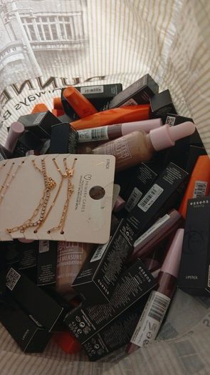 Bag of mascara, foundations,lipstick brand new