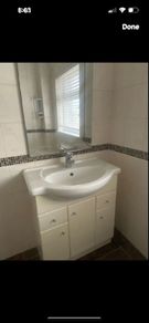 bathroom vanity sink and mirror