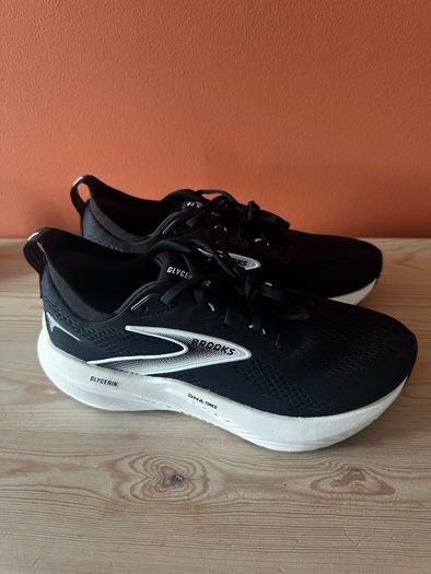 Brooks Glycerin 22's
