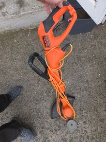 electric grass trimmer Black&Decker