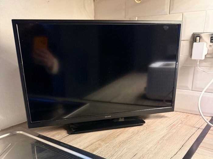 24 inch smart tv