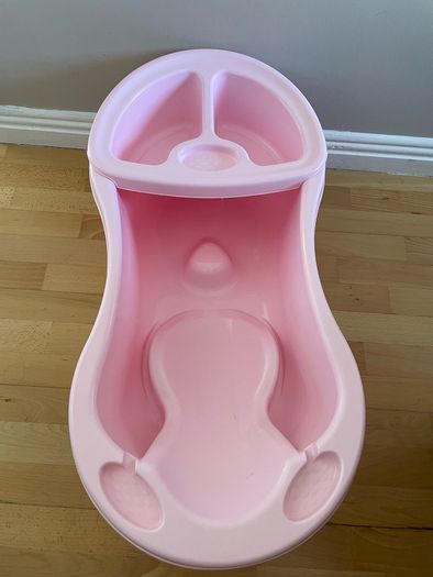 Baby bathtub
