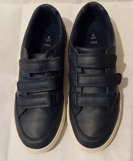 Boys Shoes UK4