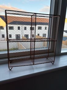 Storage unit